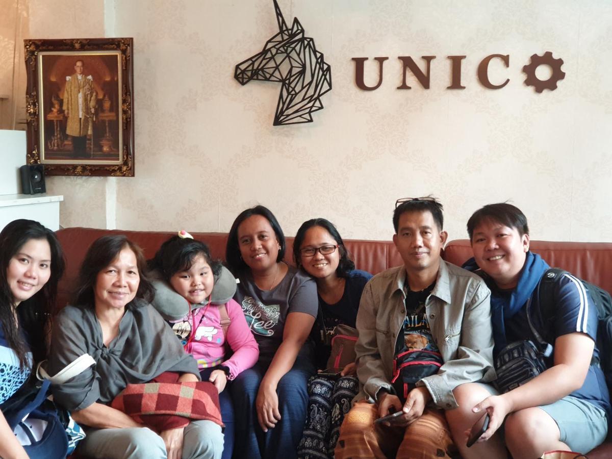 Unico Hostel Bangkok Exterior photo